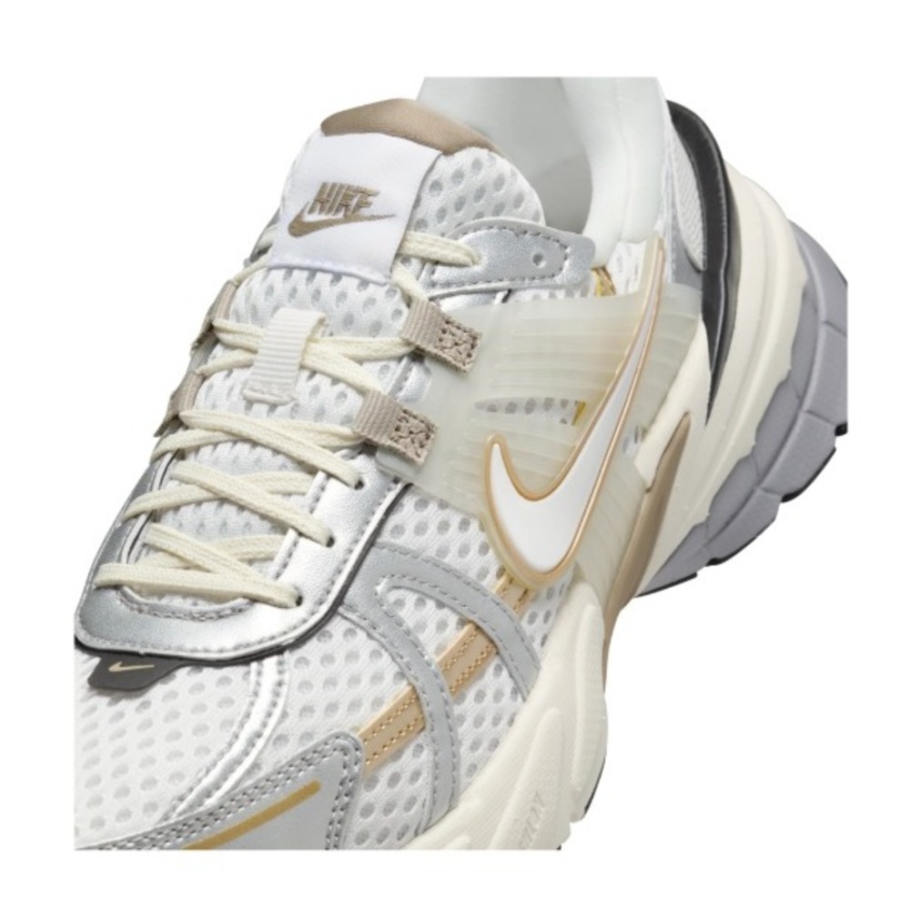 Nike Womens V2K Run Khaki Metallic Silver White HJ7245-100 Size 10 - Picture 5 of 6